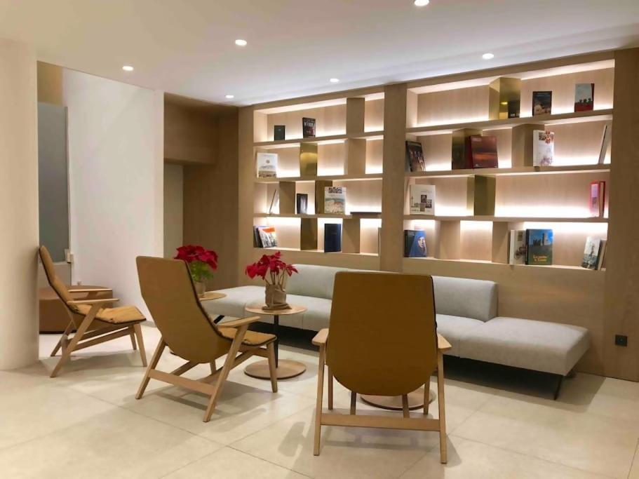 1 Step To Retiro Park And Gran Viaprado Museum Apartamento *